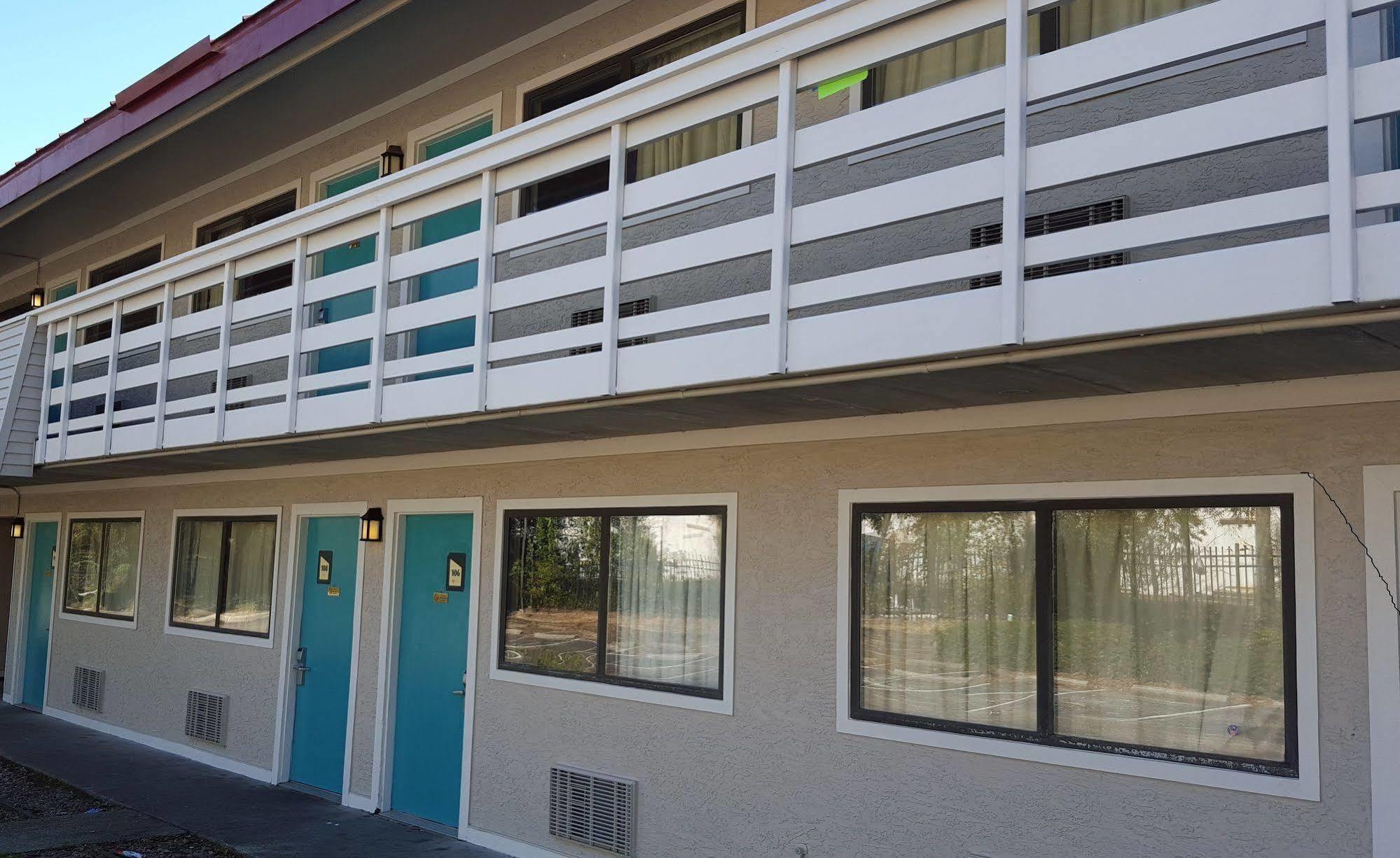 Extend-A-Suites Mobile Tillmans Corner Exteriör bild